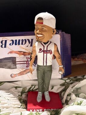Kane Brown Atlanta Braves Bobblehead Presale 9/9/26